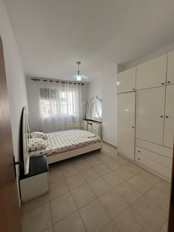 2+1 apartment for rent in Astir.