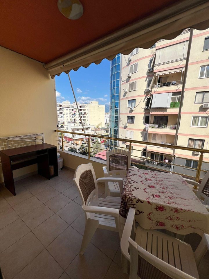 2+1 apartment for rent in Astir.