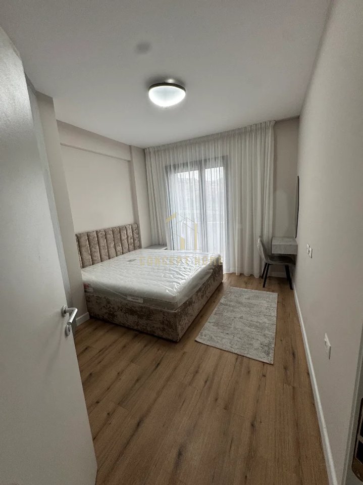 Apartament 1+1 me qera tek Liqeni i Thate.
