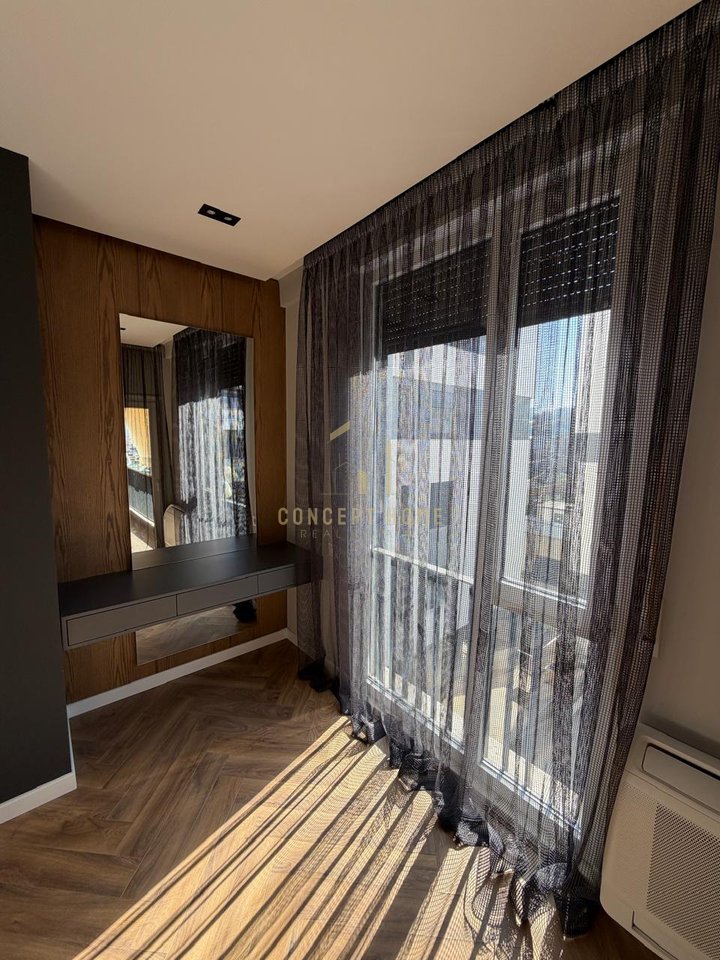 Shitet Apartament Premium 2+1+2 ne Shkoze (Relux Residence)
