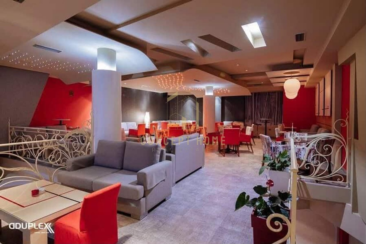 Duplex premises for rent in Korçë - €1500 | 370 m²