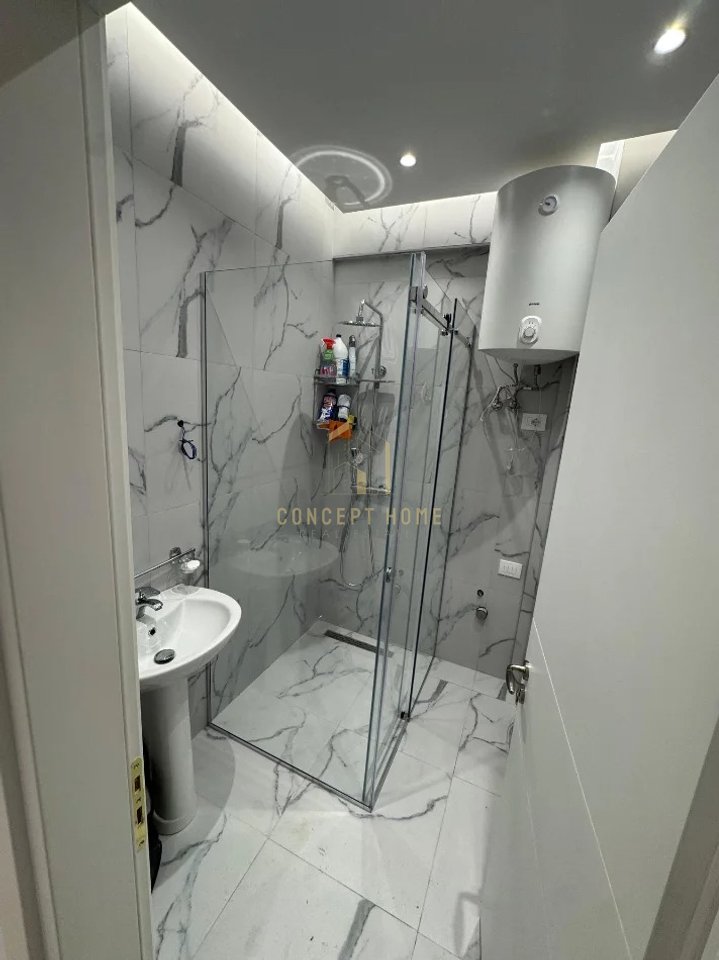 Jepet me qera apartament 2+1+2 ne Astir