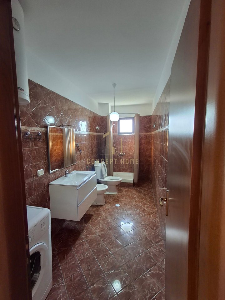 Jepet me qera apartament 2+1 Te Kthesa e Kamezes