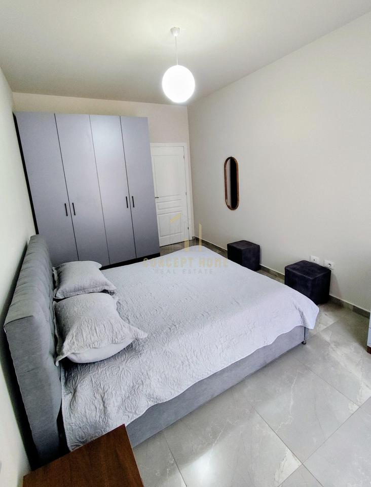 Jepet apartament me qera 1+1 perballe QSUT-se (Kompleksi ASL)