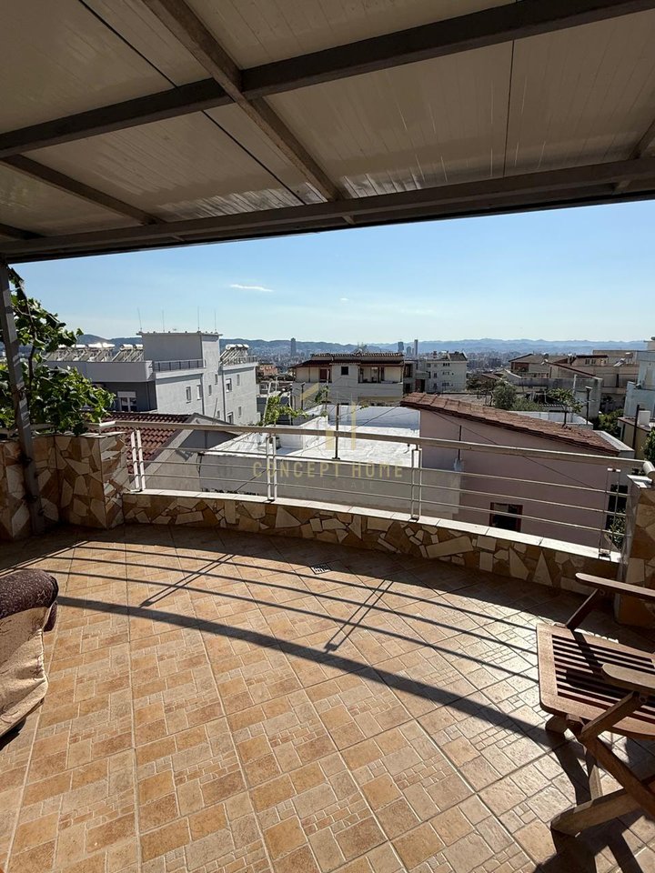 Jepet me qera Apartament 1+1 te Kodra Priftit/Cmimi: 35.000 leke / Muaj