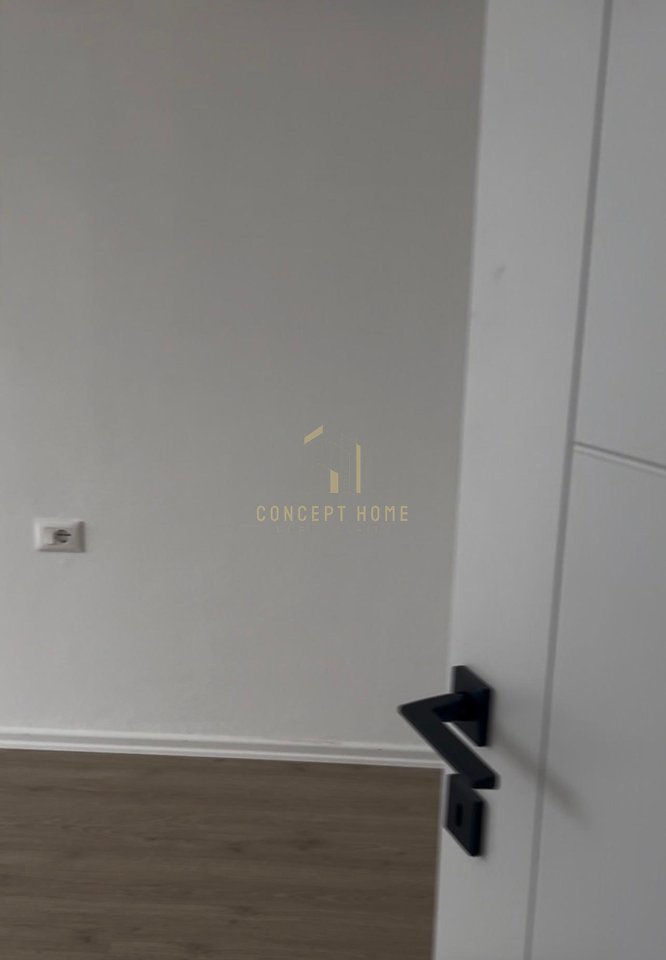 Apartament 1+1 me qera tek Pazari i Ri.
