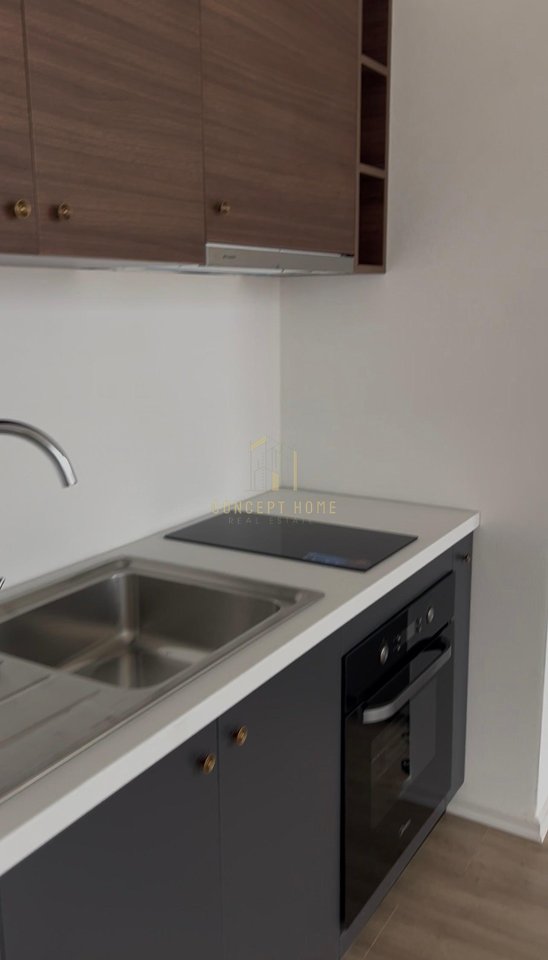 Apartament 1+1 me qera tek Pazari i Ri.