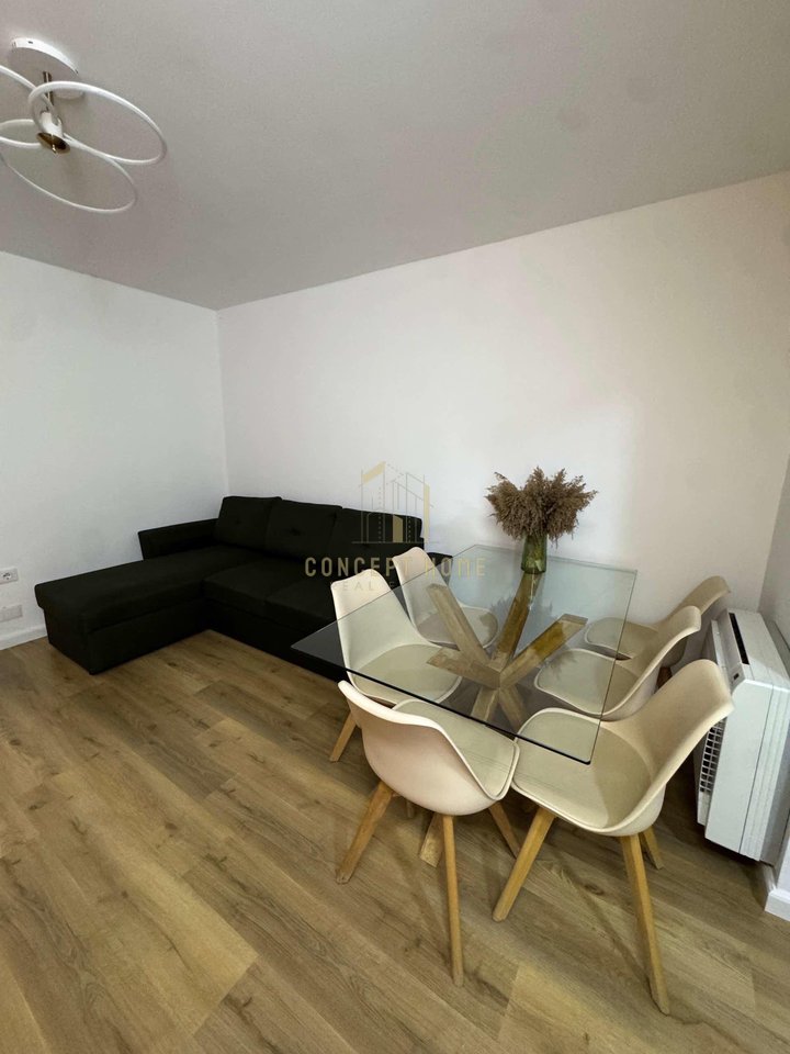 Apartament 2+1 me qera ne Kinostudio.