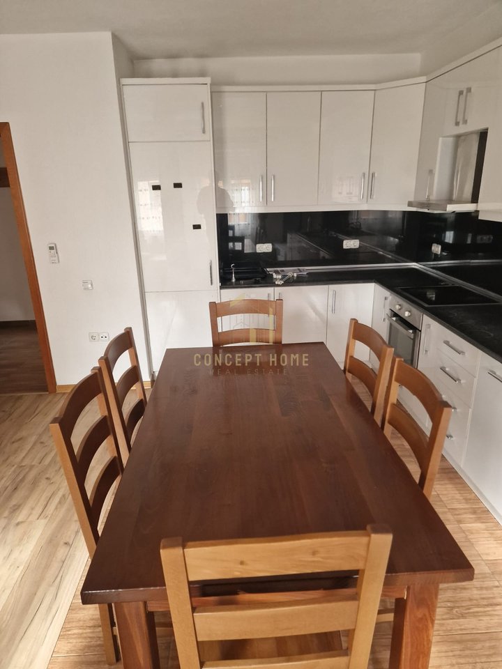 Appartamento 2+1 in affitto in Via 5 Maji, Tirana - 530€ | 100 m²
