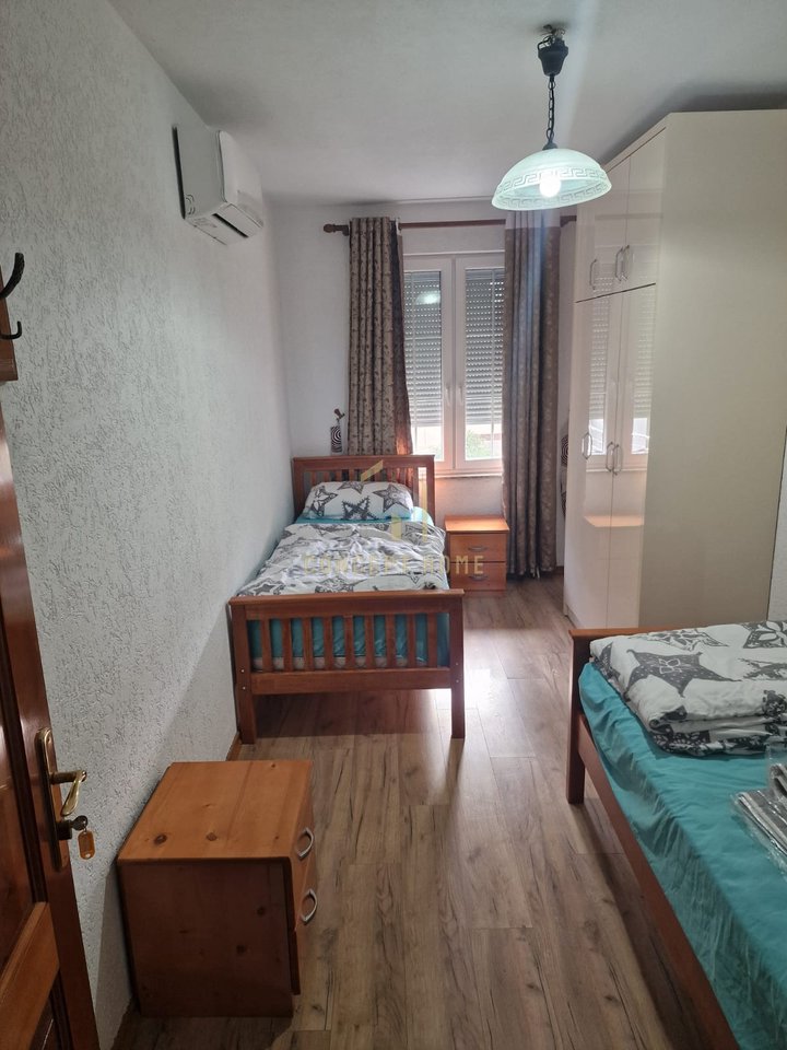 Appartamento 2+1 in affitto in Via 5 Maji, Tirana - 530€ | 100 m²