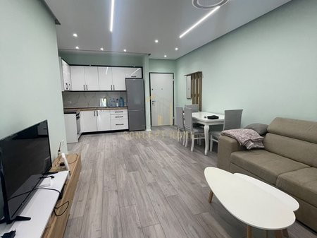 Apartment 2+1 for rent at Univers City