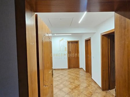 Appartamento 2+1 In Affitto a Città Studentesca, Tirana - 500€ | 110 m²