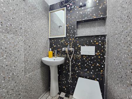 Studio Apartment for Rent on 5 Maji Street, Tirana - 350€ | 30 m²