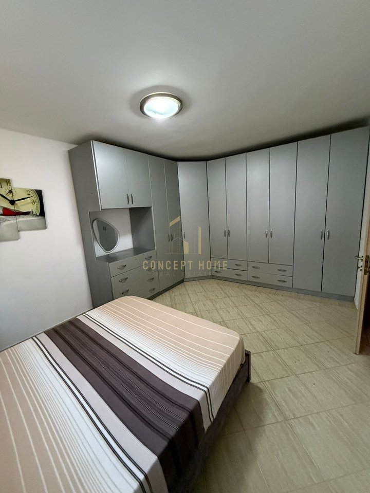 Jepet me qera apartament 2+1 ne Vasil Shanto