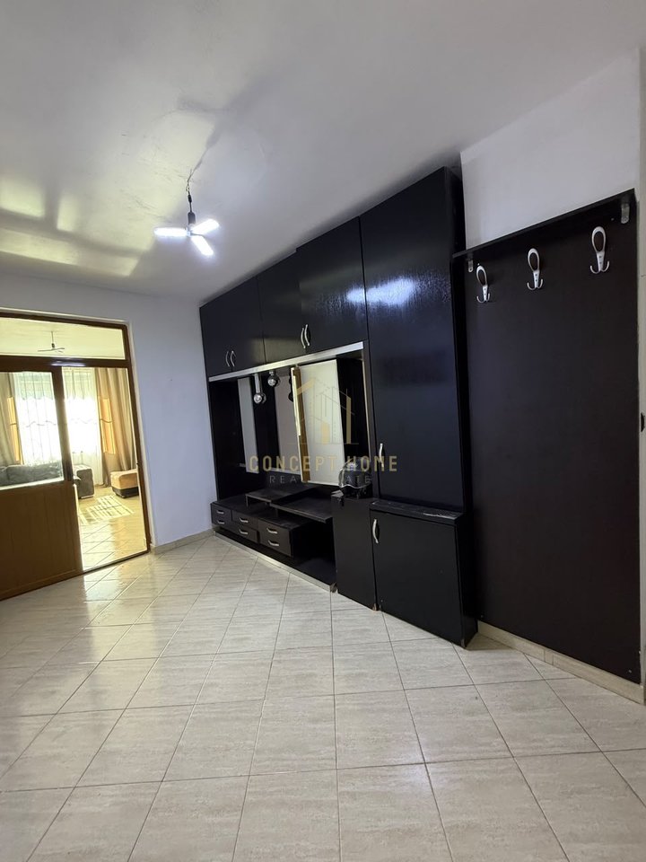 Jepet me qera apartament 2+1 ne Vasil Shanto