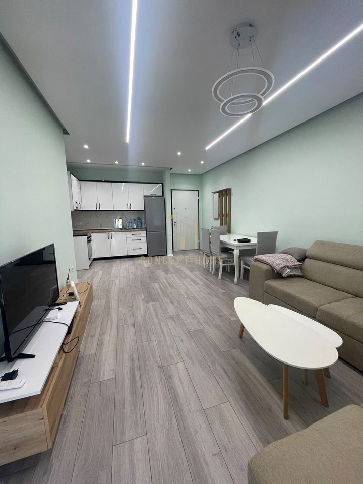 Apartment 2+1 for rent at Univers City