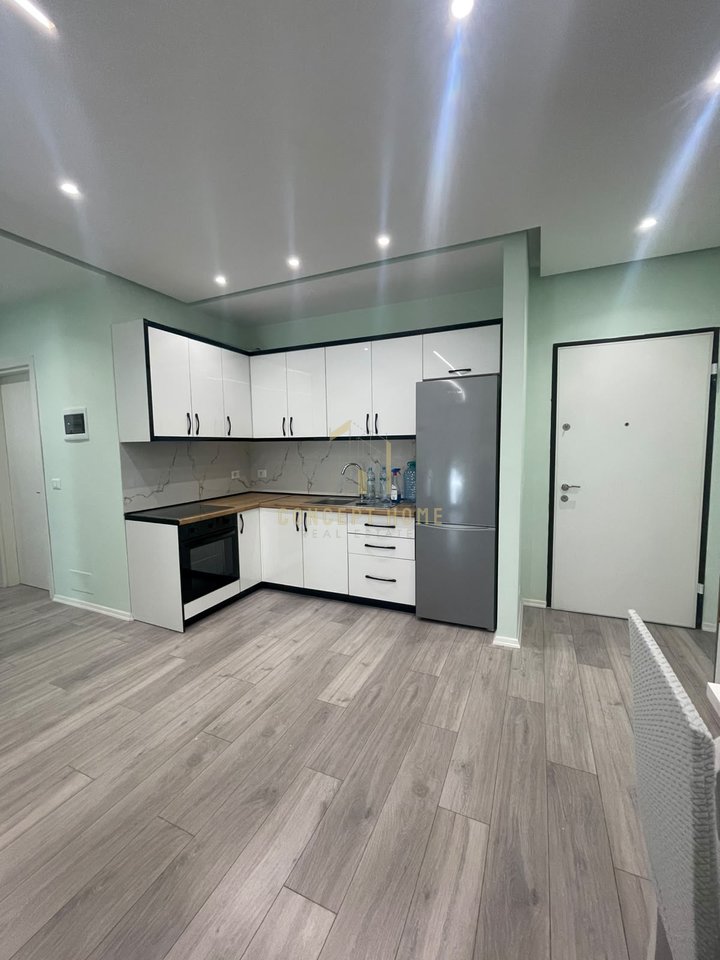 Apartment 2+1 for rent at Univers City