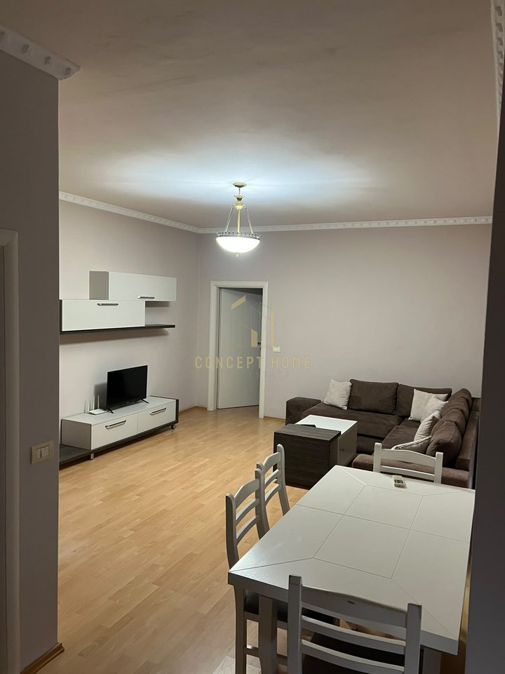 Apartament 2+1 Me Qira në Qytetin Studenti, Tiranë - 550€ | 120 m²