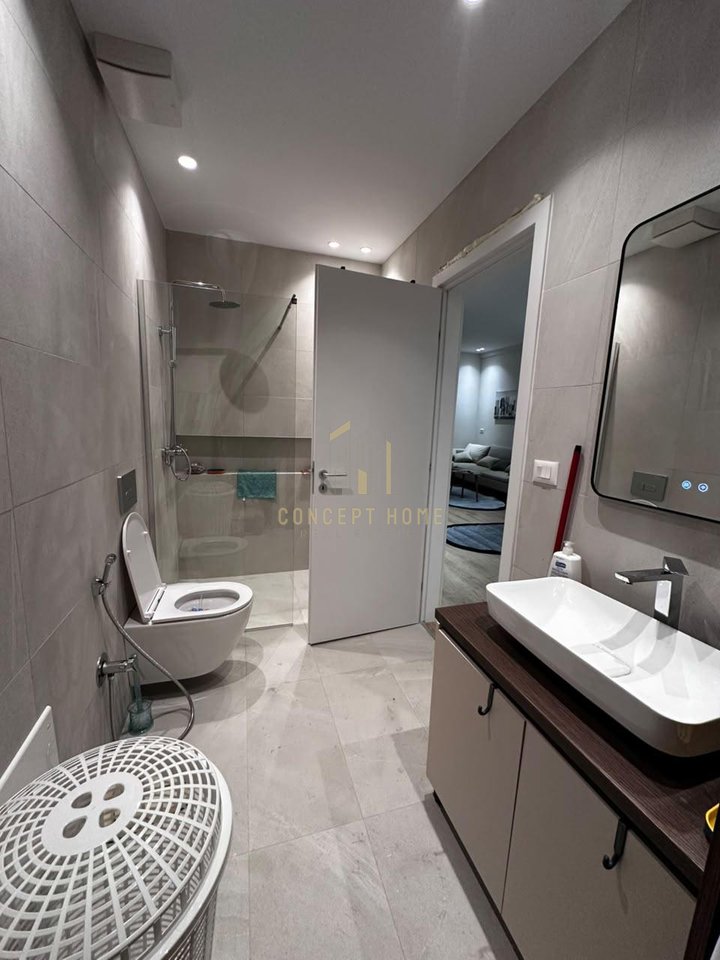 Jepet me qera apartament 2+1+2 ne Laprake