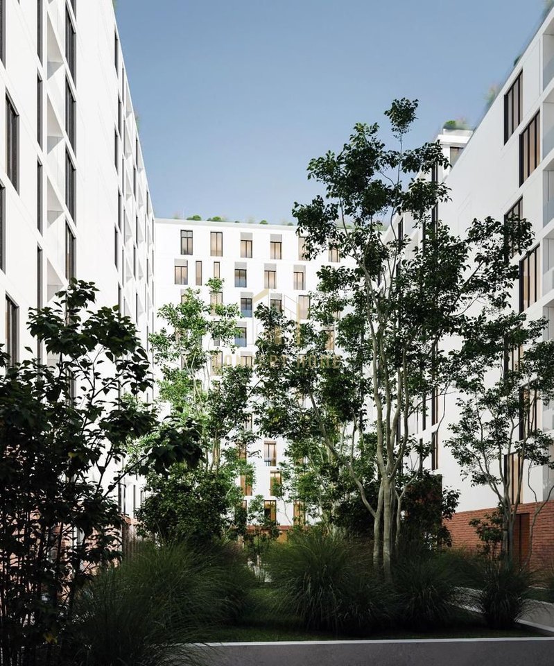 Shitet Apartament 1+1 tek Fusha e Aviacionit