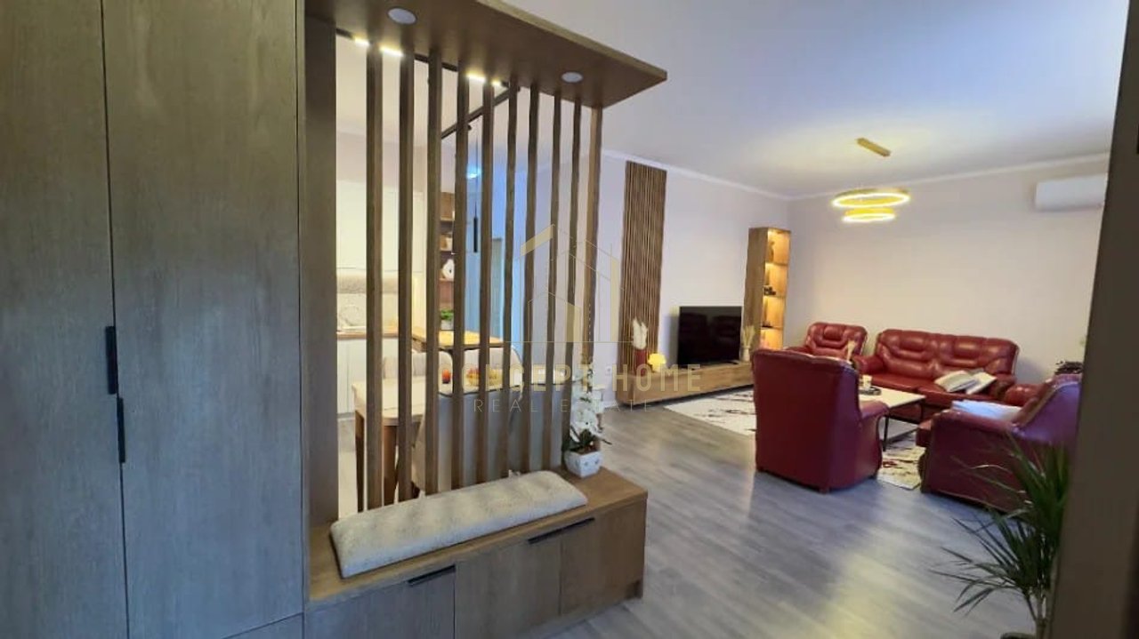 Affittasi appartamento 2+1 in Via dei Kosovari