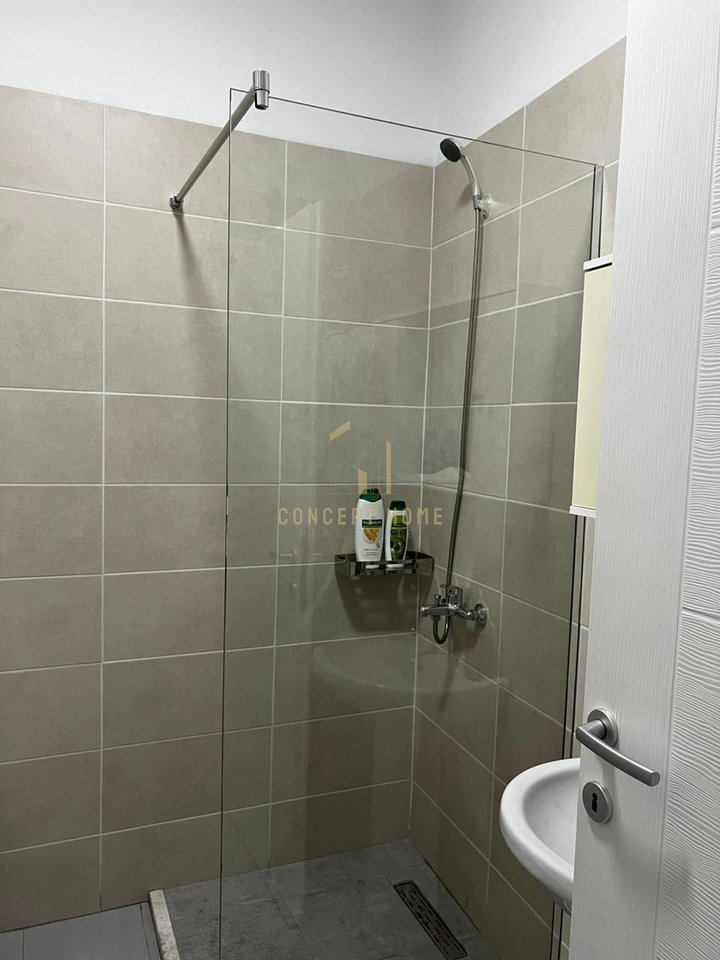 Jepet me qera Apartament 1+1 tek Oxhaku