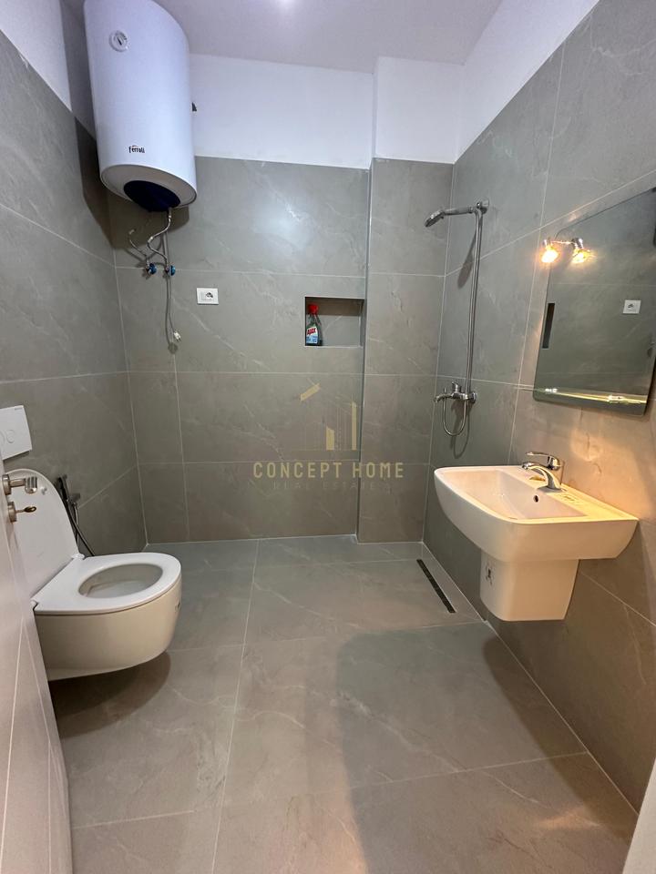 Apartment 2+1+2 For Rent in Kamëz - 40,000 Lek | 107 m²