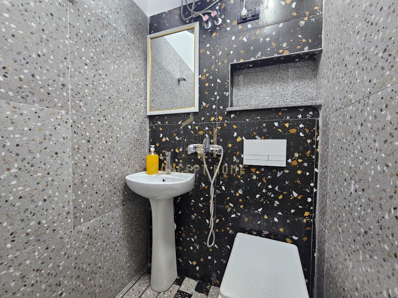Studio Apartment for Rent on 5 Maji Street, Tirana - 350€ | 30 m²