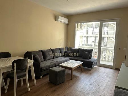 Jepet me qera Apartament 2+1 ne Paskuqan