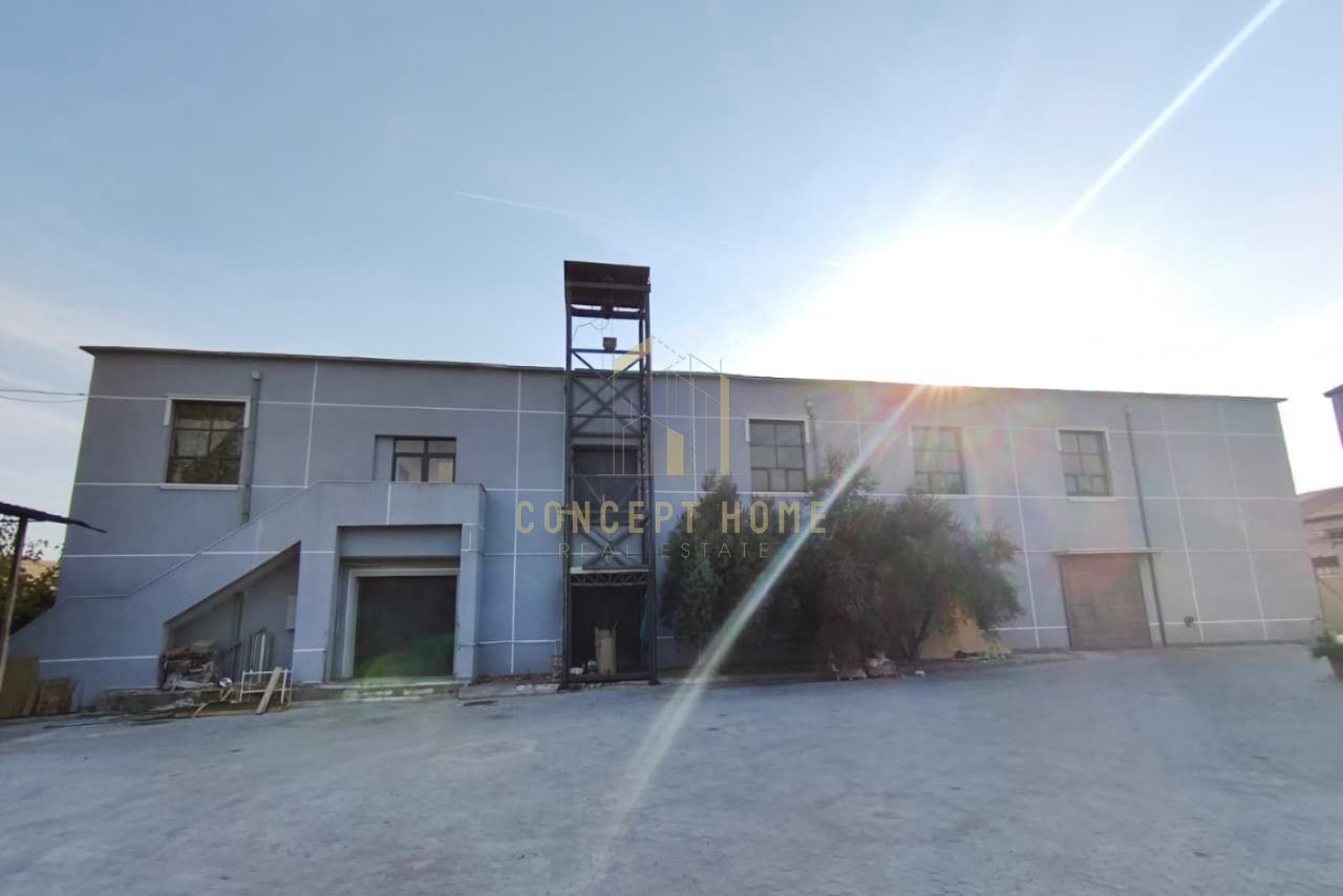 Shop for rent in Misto Mame
