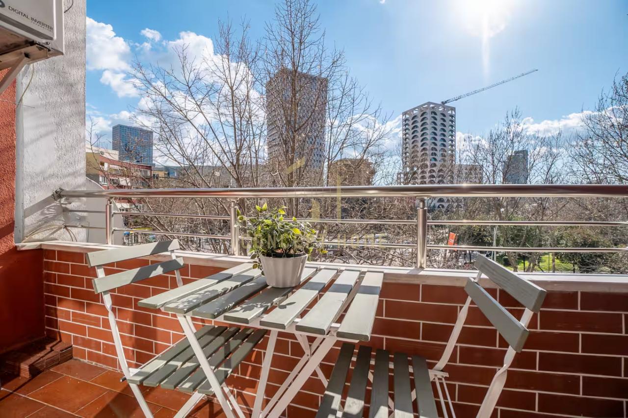 Apartment 2+1 for rent in Center