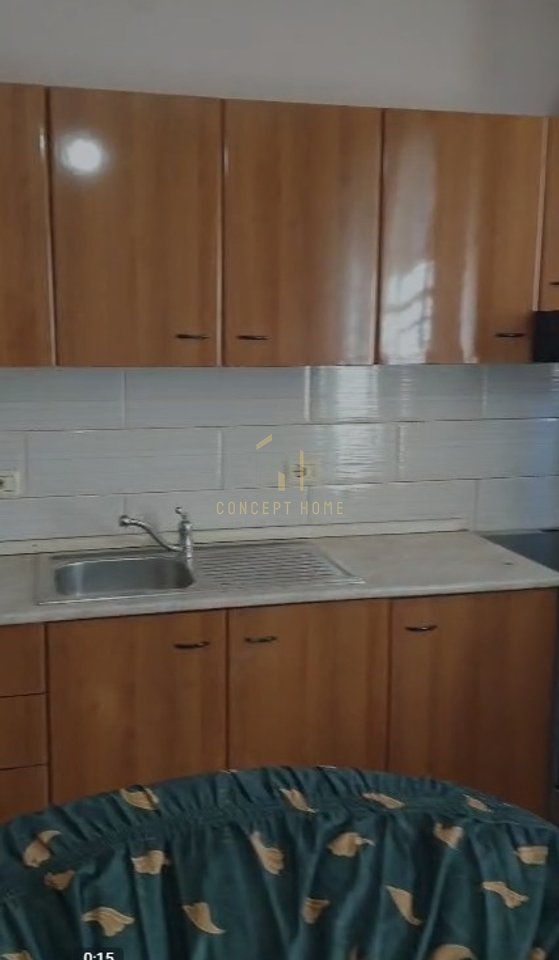 Jepet me qera shtepi private 1+1 tek Siri Kodra