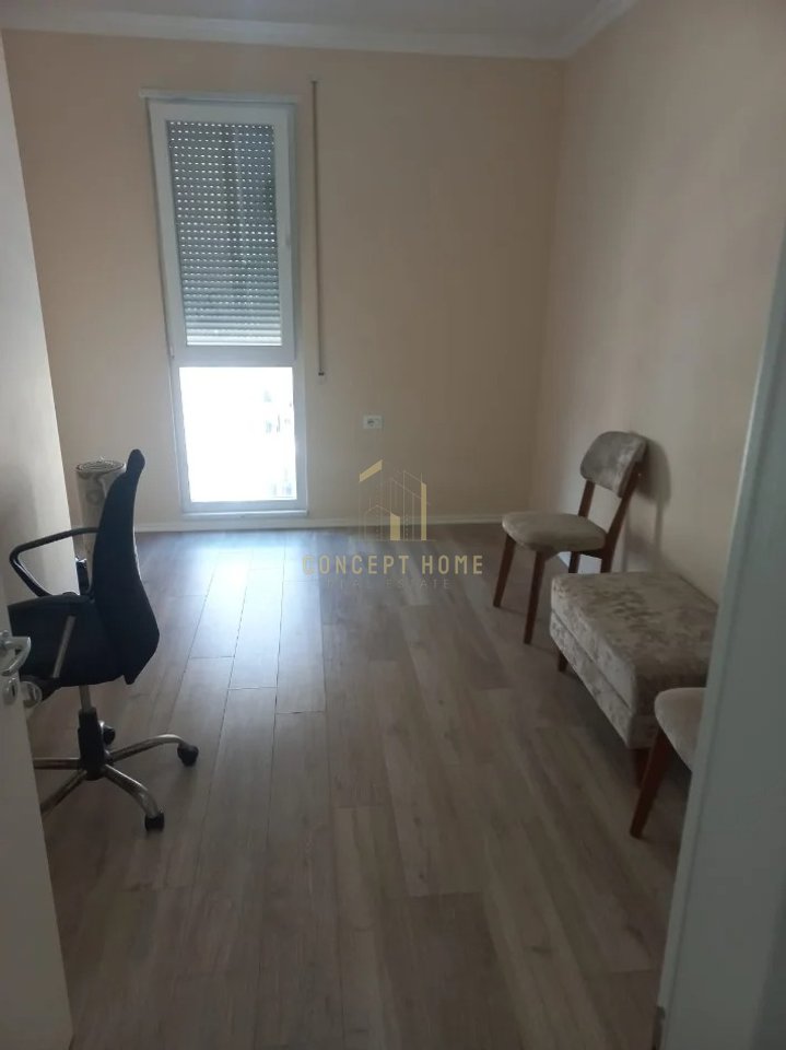 Apartment 2+1+2 for rent at Univers City