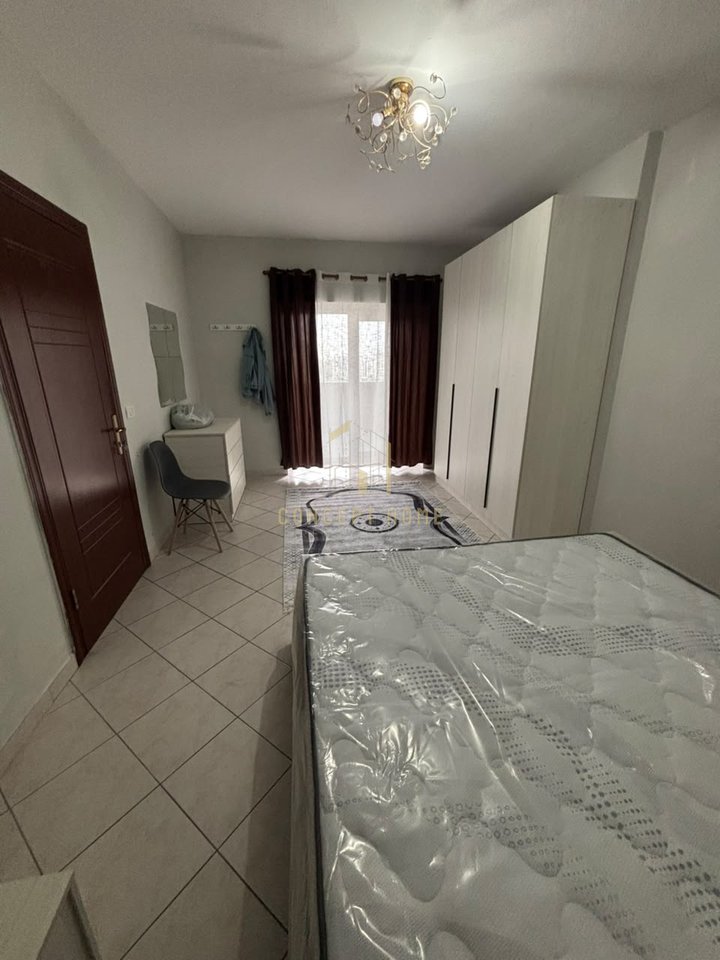 Jepet me qera Apartament 1+1 ne Laprak