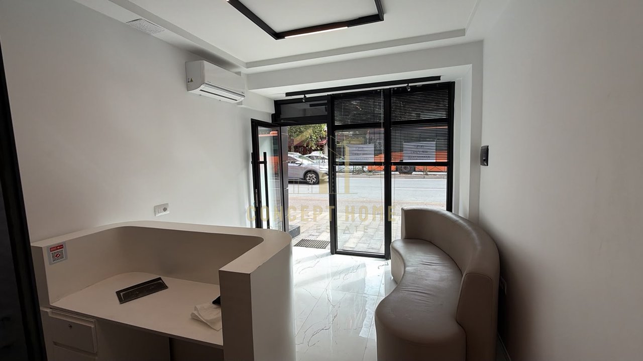 Ufficio in Affitto in Via di Dibrë, Tirana - 500€ | 30 m²
