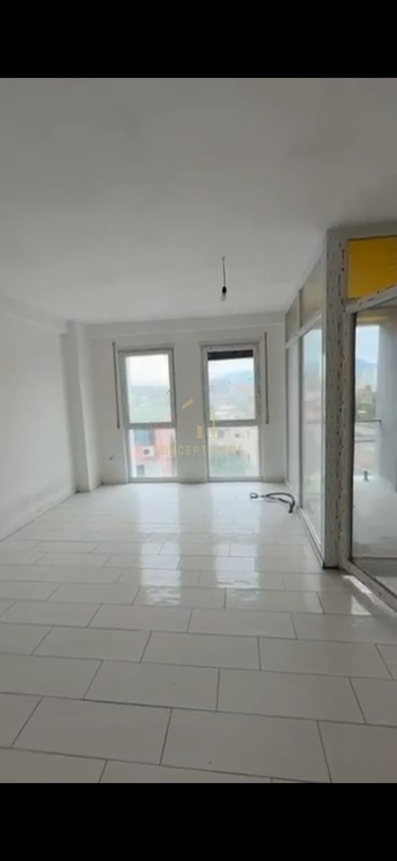 Apartment 2+1+2 for sale at Bulevardi i Ri