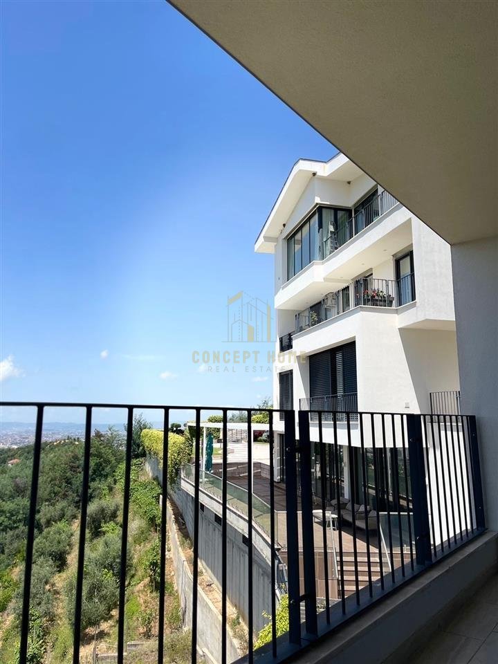 Duplex 2+1+2 for rent in Linz