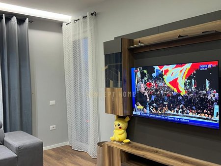 Jepet me qera Apartamenti 1+1 ne Paskuqan