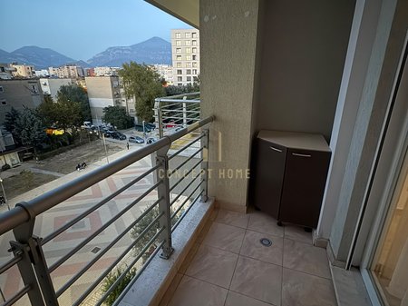 Appartamento 2+1+2+2 in affitto ad Ali Dem (Arredato: 60.000 Lek/Mese)