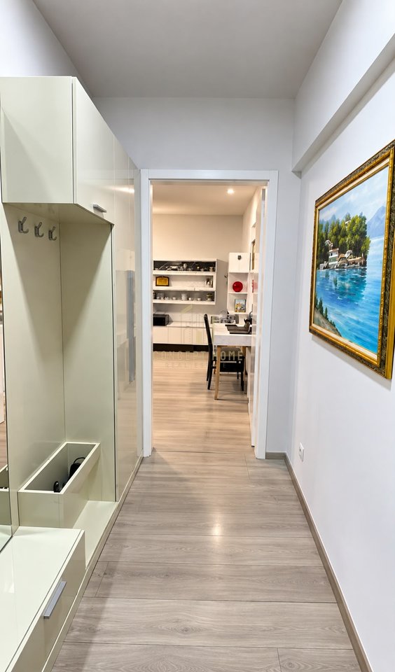 Shitet Apartament 2+1 tek Rruga e Kosovareve