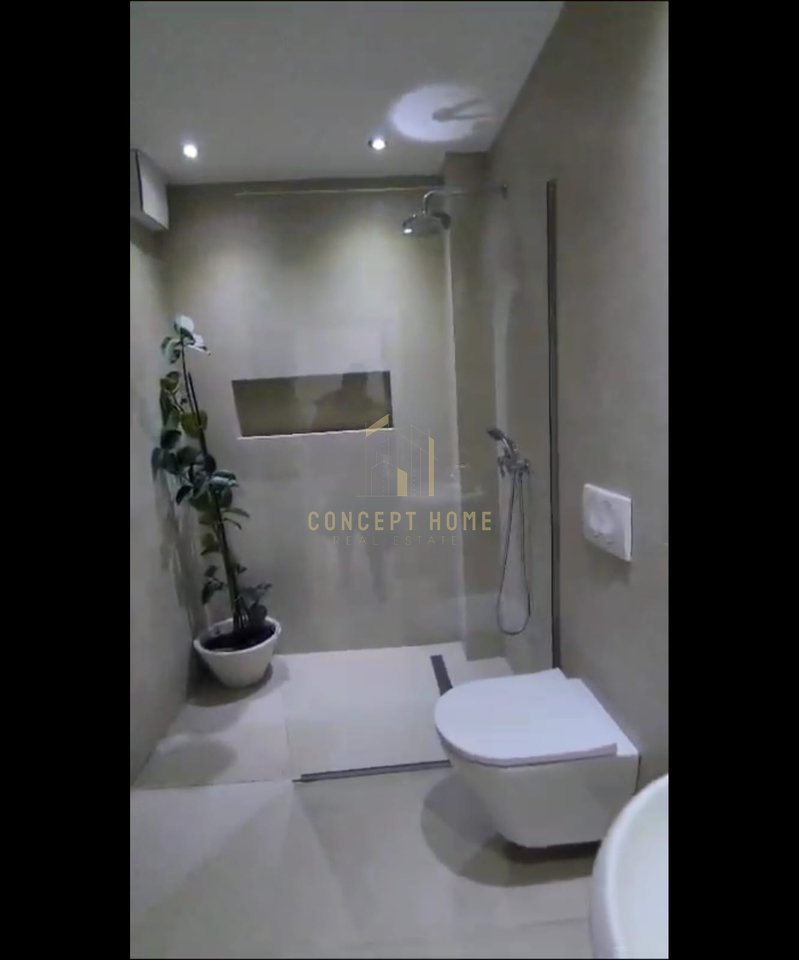 Jepet me qera apartament 2+1 Pazari i Ri
