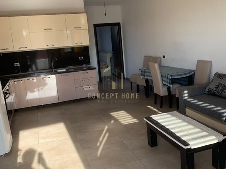 Jepet me qera apartament 1+1 ne Laprake