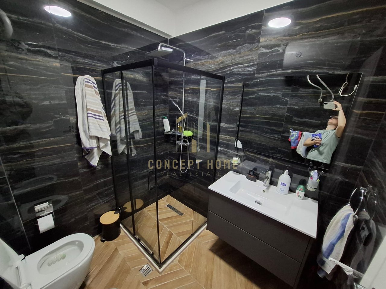 2+1+2 Apartment for Sale at the Botanical Garden