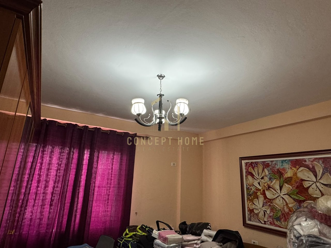Jepet me qera Apartament 2+1 ne Astir