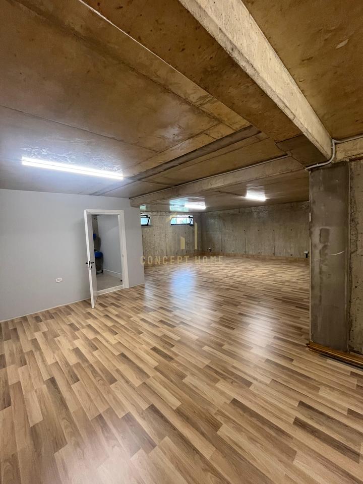 Villa for rent in Teg