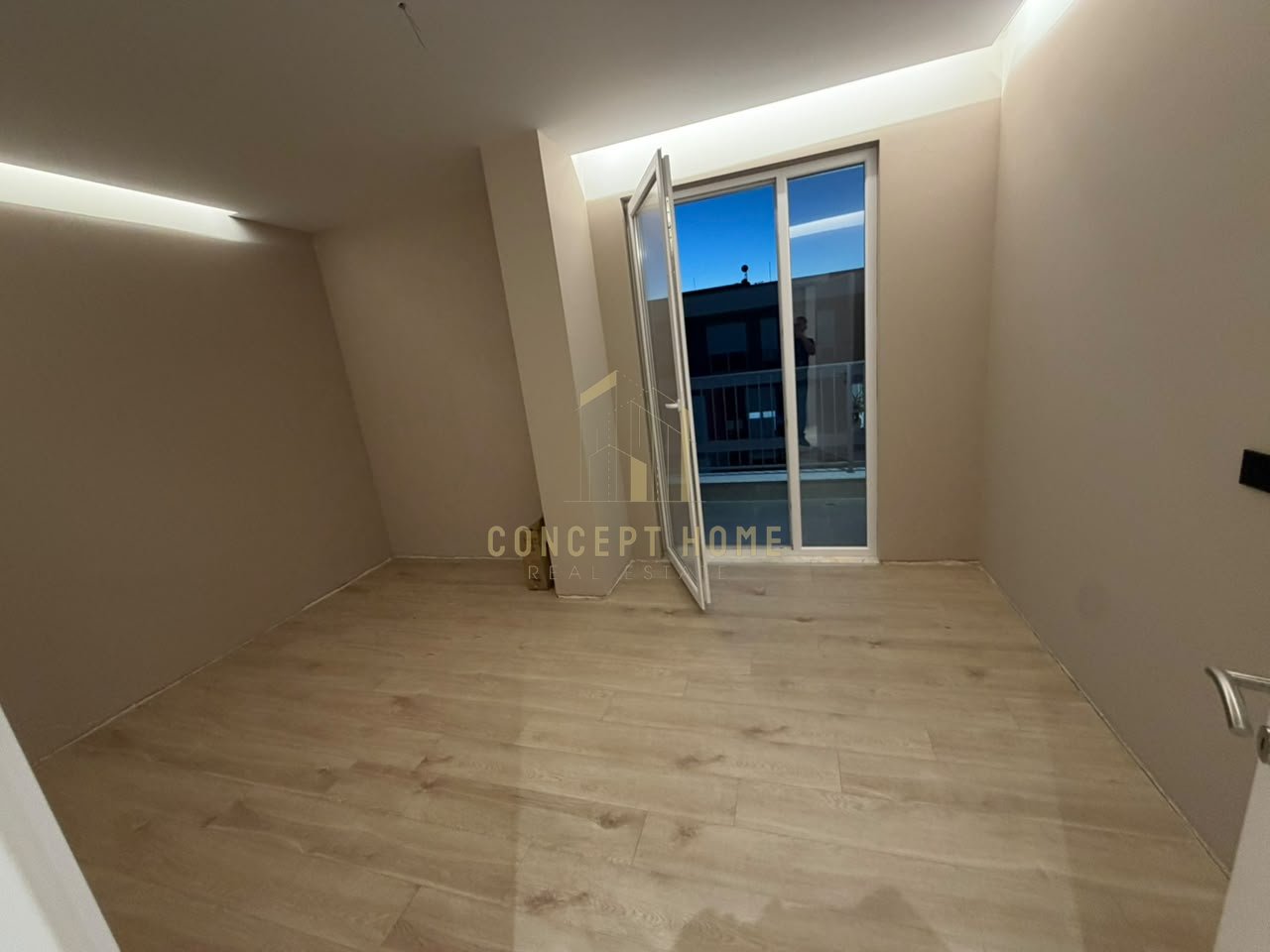 SHITET APARTAMENT 2+1 UNIVERS CITY