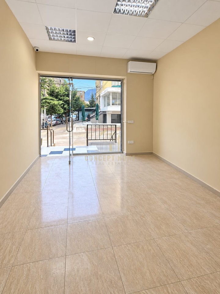 Business Premises for Rent in Porcelan, Tirana - 500€ | 42 m²