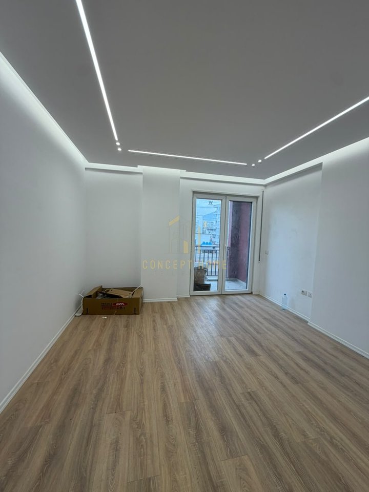 1+1 apartment for rent in Kamez