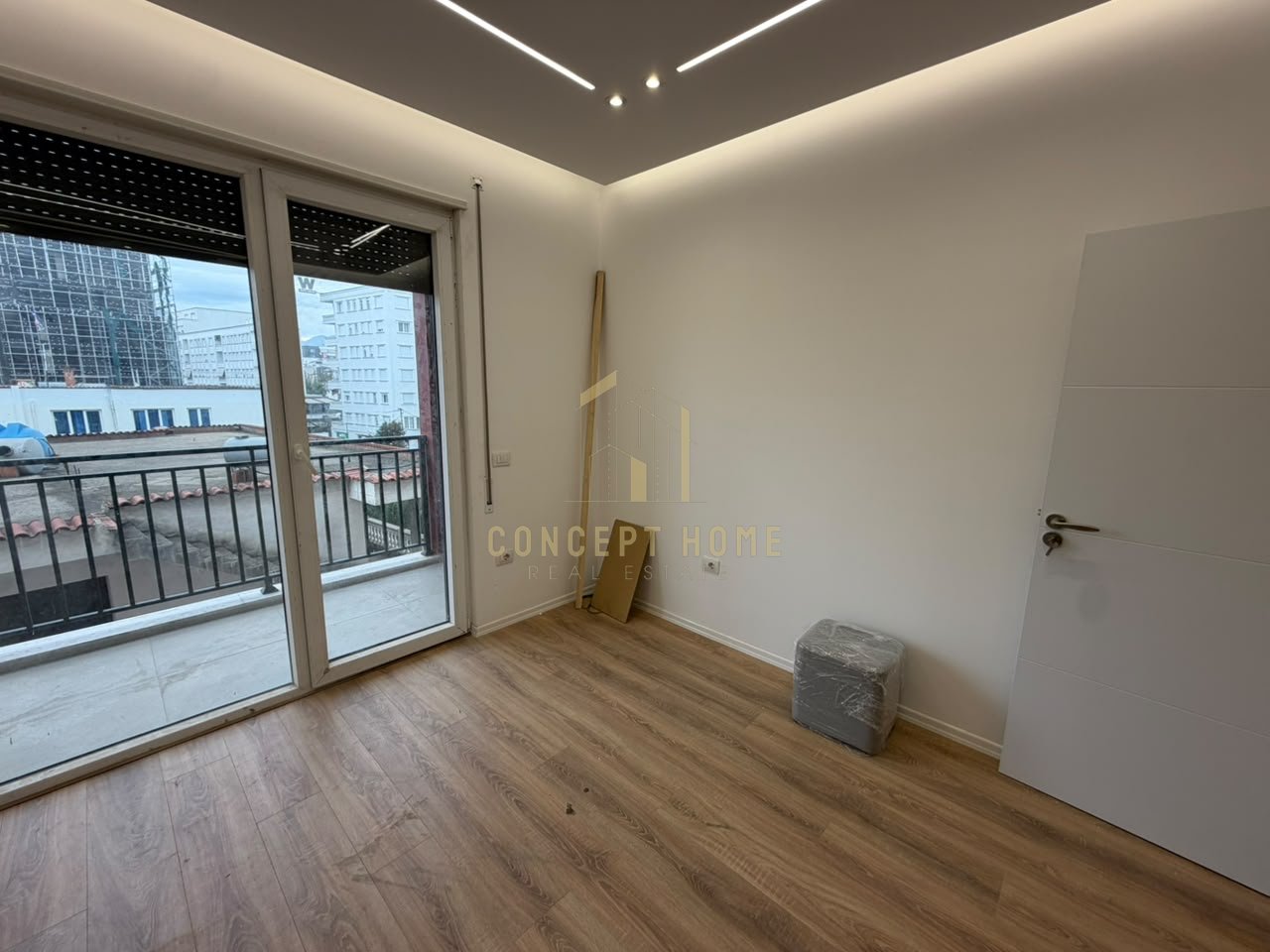 1+1 apartment for rent in Kamëz