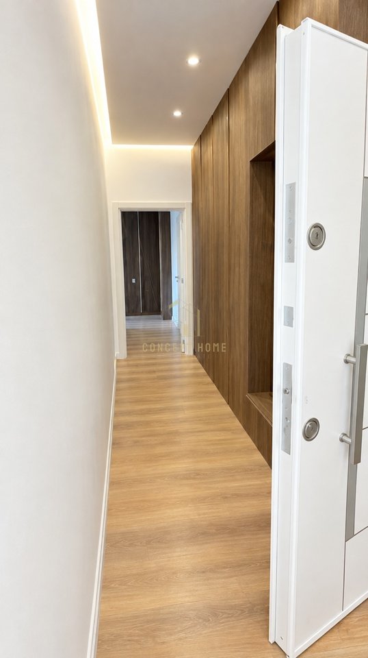 2+1 apartment for rent + parking space in Kamëz